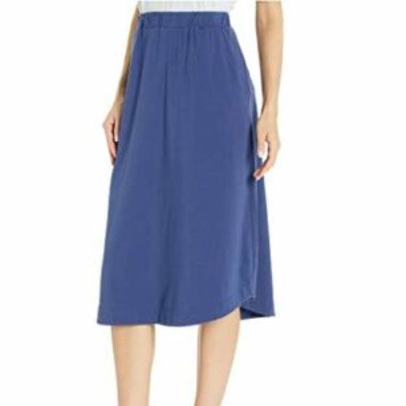 FRESH PRODUCE Medium MOONLIGHT Navy BLUE $65 AVERY Stretch Long Skirt NWT New M